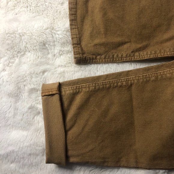 American Eagle beige corduroy mom jeans - Picture 2 of 4
